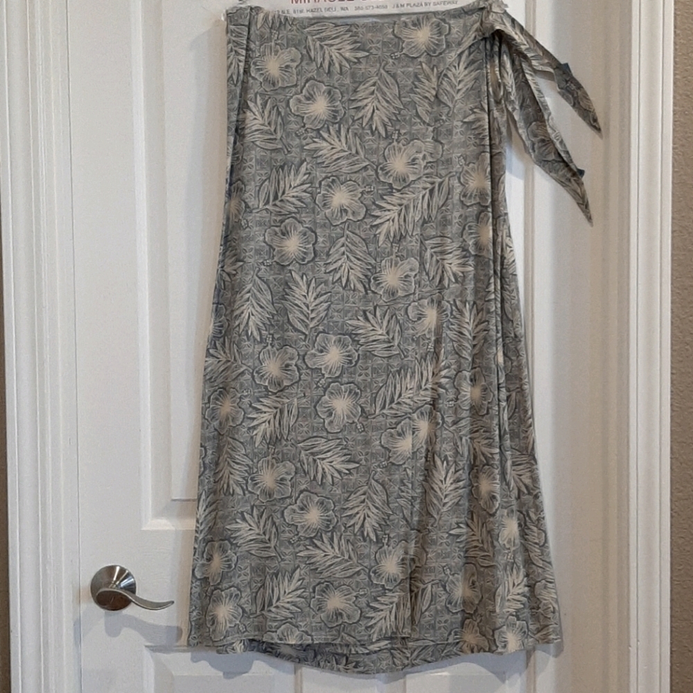 Tropical Print Wrap Skirt